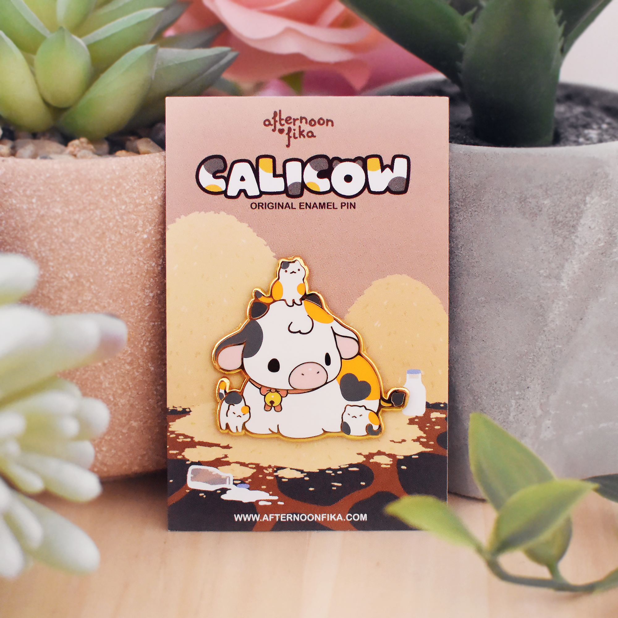 Calicow Enamel Pin